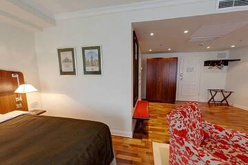  + SuperiorX King в Гостинице Cosmos St. Petersburg Olympia Garden Hotel